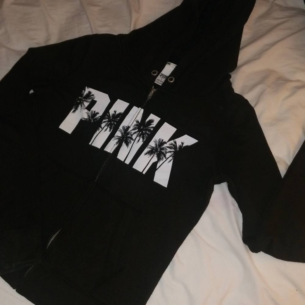 *SOLD*VS PINK 💗 Zip up hoodie